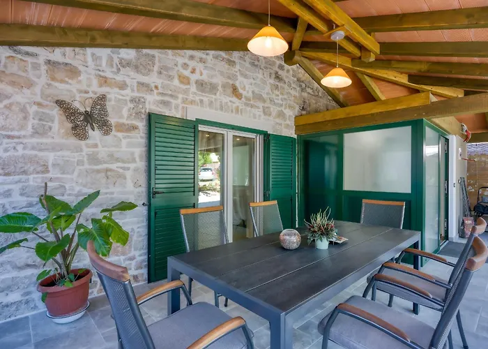 Casa Parketini Holiday home *