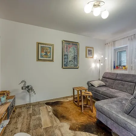 Casa Parketini Casa de Férias Tar-Vabriga